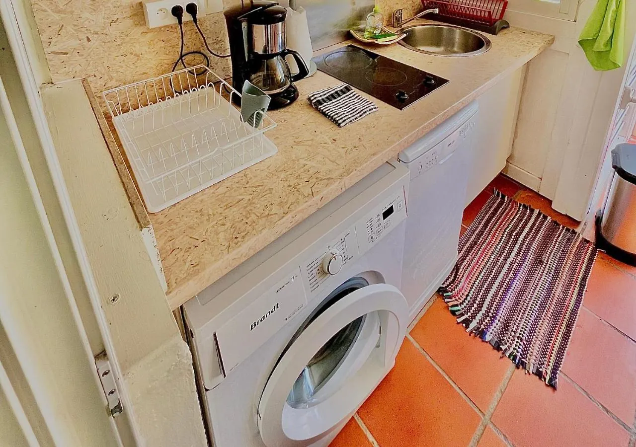 Chaleureux Studio Les Alizes: Cozy 4-Person Residence with Full Amenities Saint-Francois  Guadeloupe